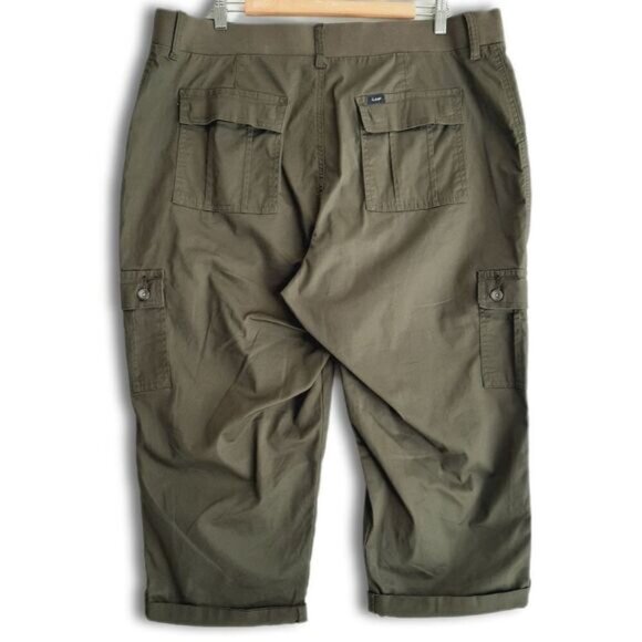 LEE Relaxed Fit Flex-to-go Mid-Rise Cargo Capri Pants Green Sz 18 - Picture 7 of 13